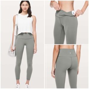 Wunder under high rise tight